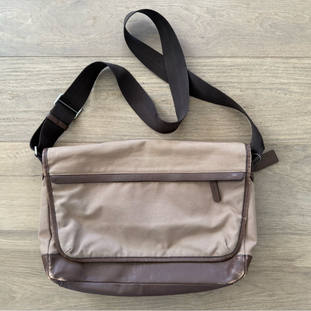 COACH Camden Canvas Brown Canvas Messenger Bag 70829